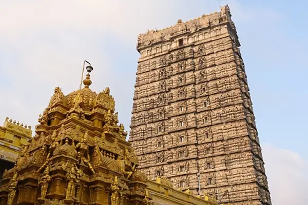 Raja Gopura